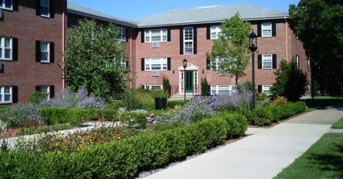 Albemarle Park in Newton